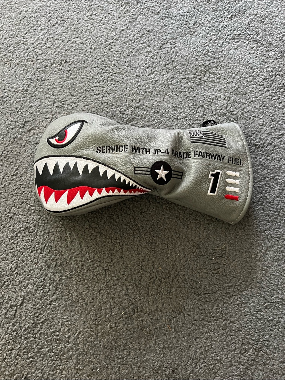 Shark Nose Graphic Driver Golf Fairway Headcover in Gray